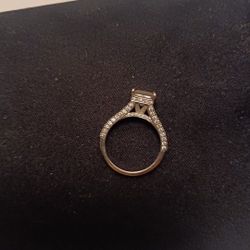 wedding ring $800