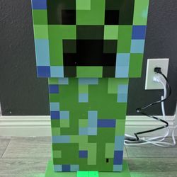 Ukonic Minecraft Charged Creeper Mini Fridge (Clean &Works)