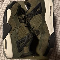 Jordan 4 Olive 