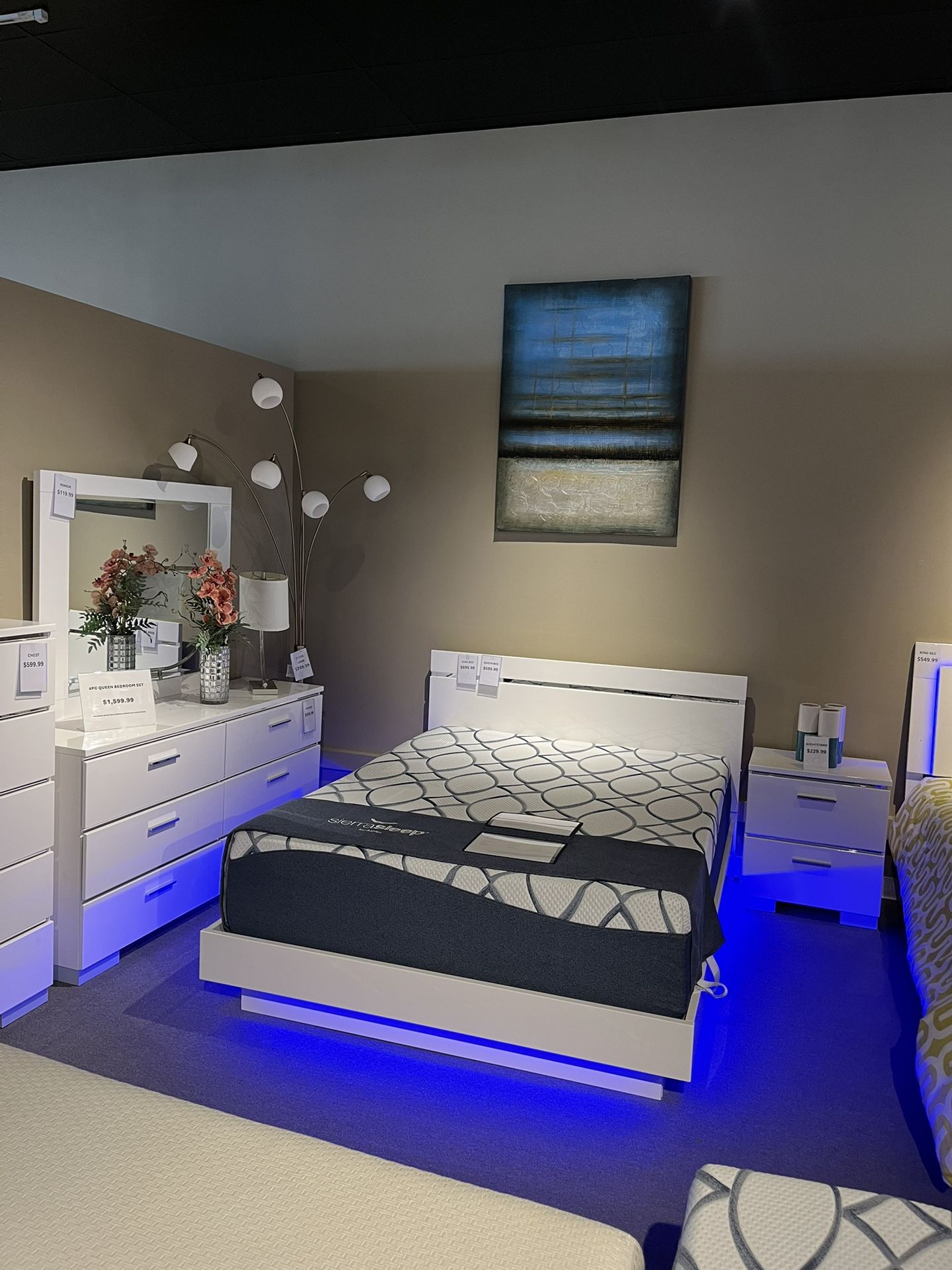 White Queen Bed, Dresser, Mirror And Nightstand 