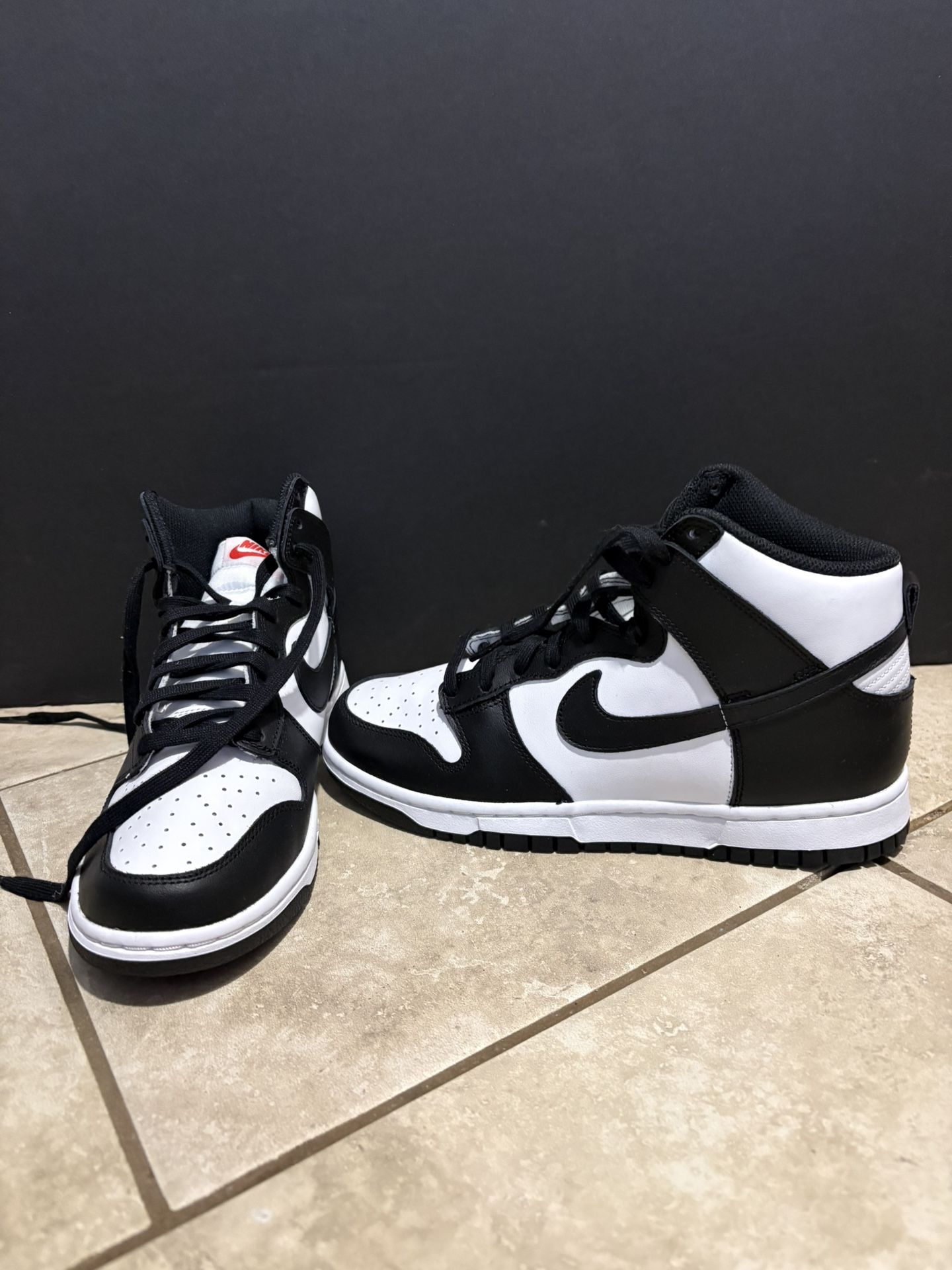 Nike Dunk High Retro "Panda" Size 8.5 Sneaker