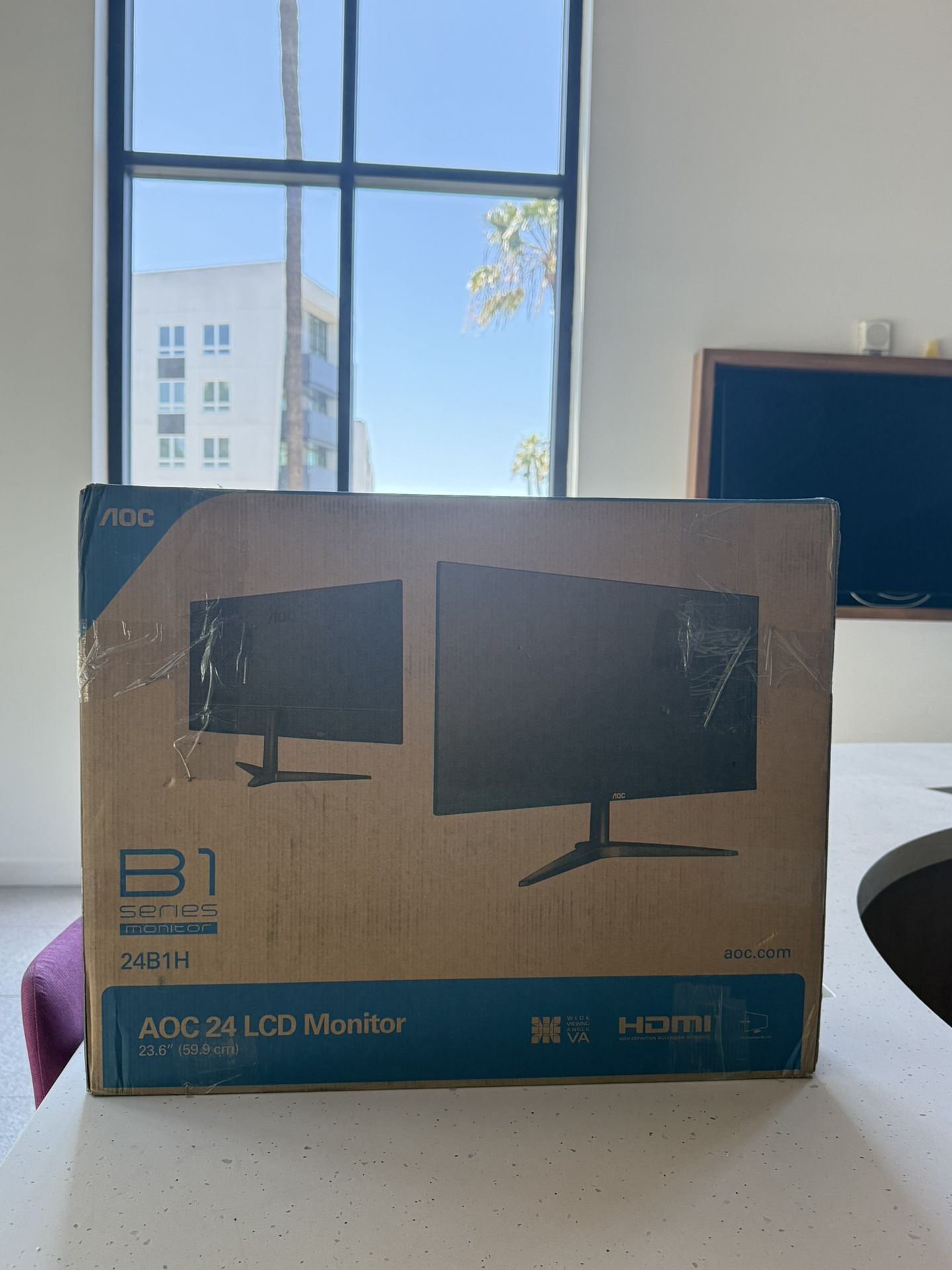 AOC 24” Full HD Monitor - Ultra Slim