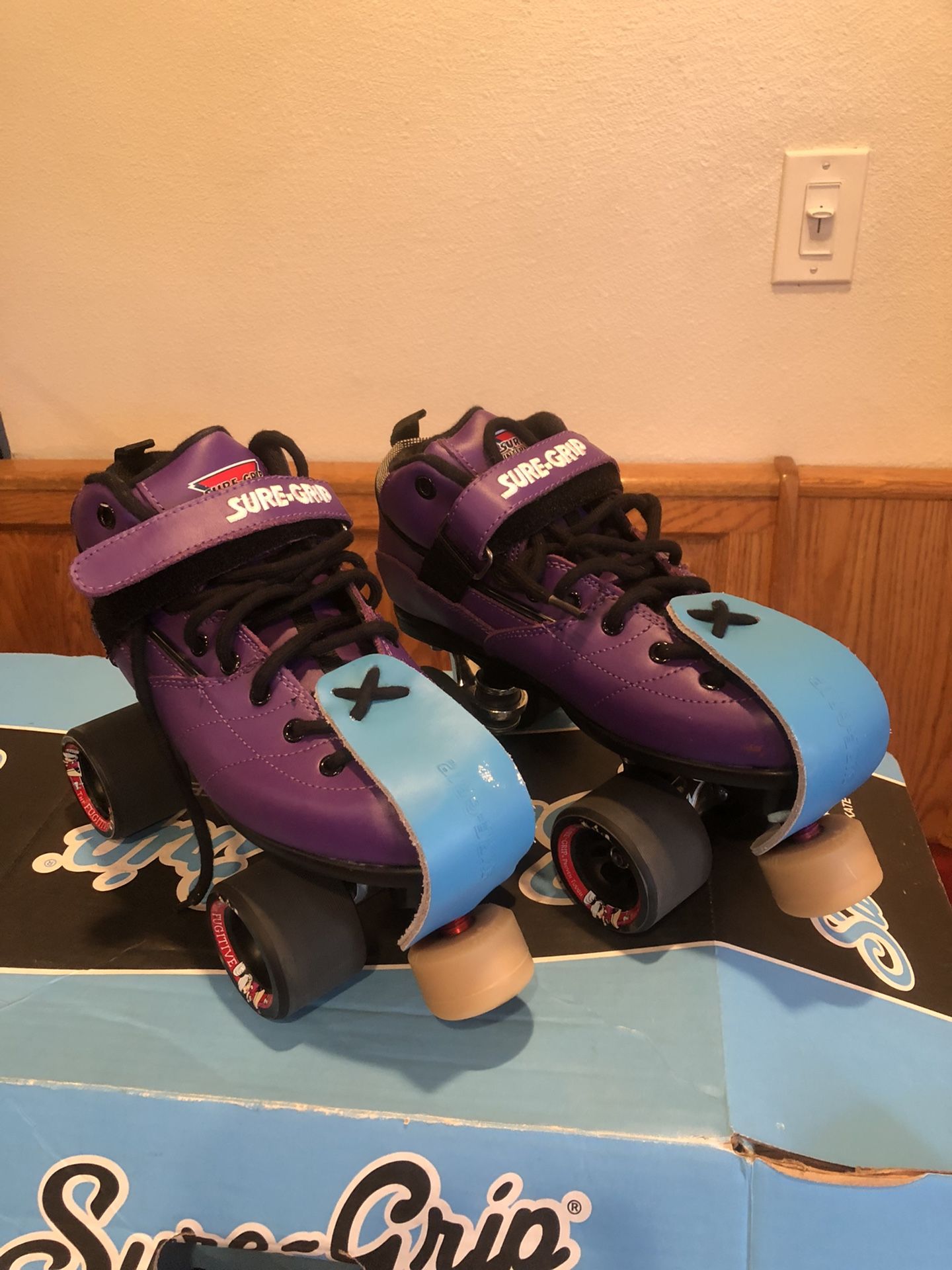 Sure-Grip Rebel Roller Derby Skates “Fugitive Wheels" Purple Sz 9