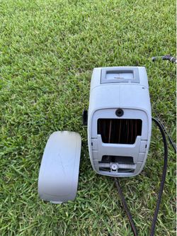 Giraffe Tools Retractable Heavy Duty Hose Reel with 100 ft of Hose, Sprayer not included