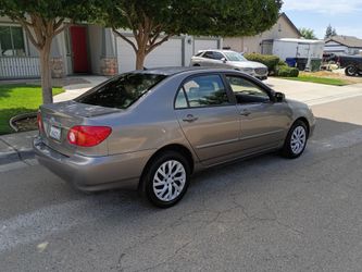 2005 Toyota Corolla