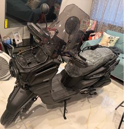 Se vende o se cambia por carro