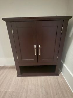Bathroom cabinet