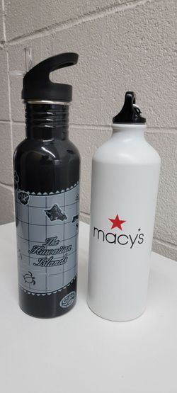 Water 💧 Bottle $20 x both