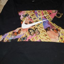 Nike S T- shirt 