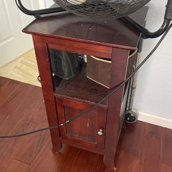 Corner Table 
