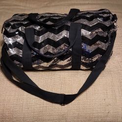 black/silver Sparkly carryall 
