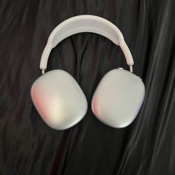 Bran New AirPod Maxes Gen 2