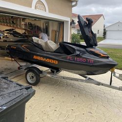 2021 Seadoo Gtx 230 - Only 32 Hours On It And Garage Kept - Like New!   