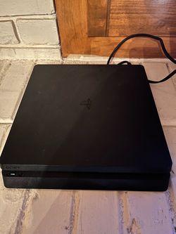 PS4 slim