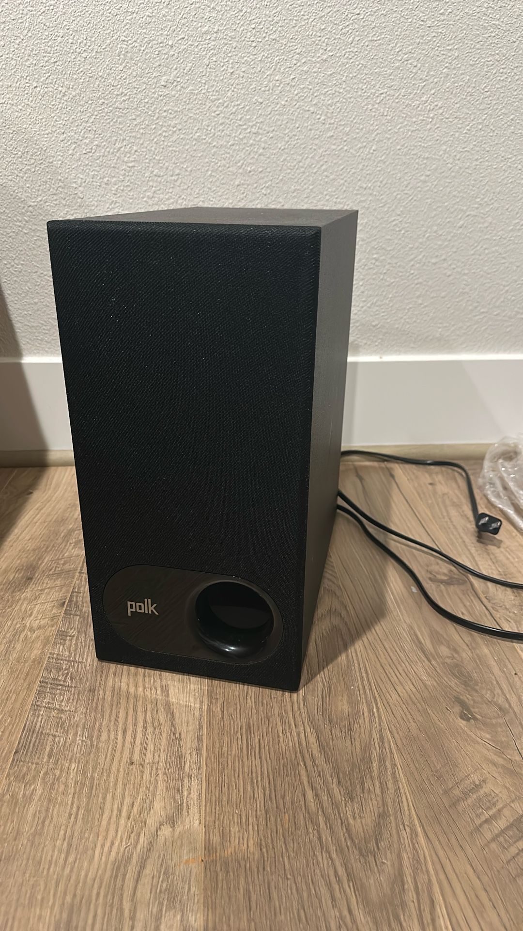 Polk Sigma S2 Sound Bar And Woofer