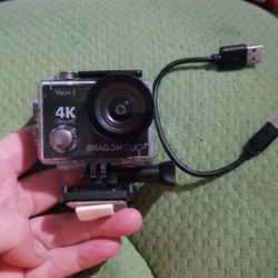 Vision 3  4k  Dragon Touch Action Camera
