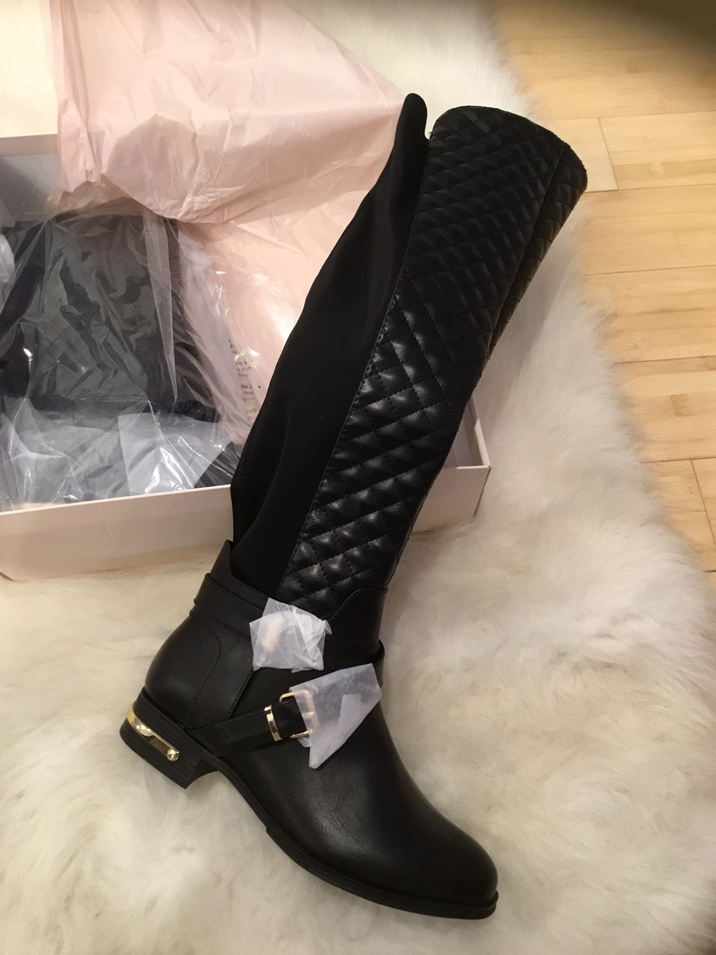 NWT Overknee Boots