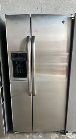 33 wide side by side Refrigerator
