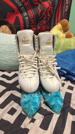 Jackson artiste ice skates size 8