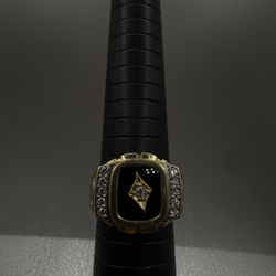 14K Men's Ring 
