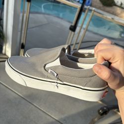 Vans Classic Slip-On  Shoes :Drizzle Grey / True White