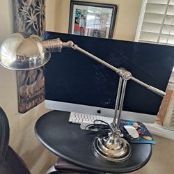 William-Sonoma Alexander Table Lamp 