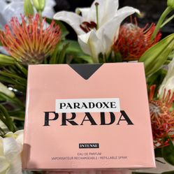 Prada Paradoxe Intense Eau De Parfum 