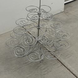 Wilton cupcake holder