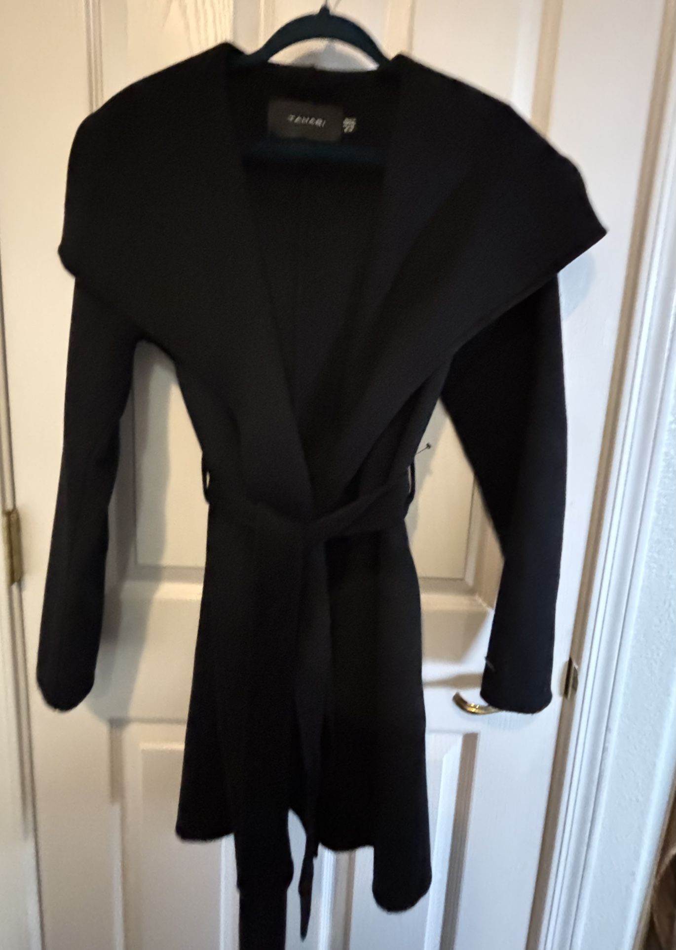 High-Fashion: Black, Cashmere-Soft-Wool Women’s Jacket