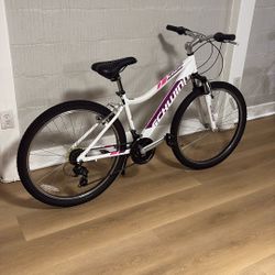 Schwinn Women's Ranger 26"