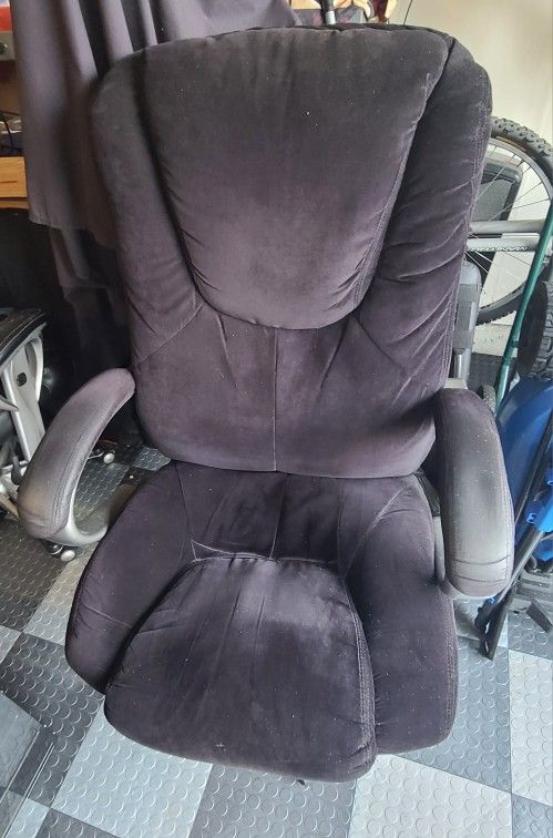 Big Padded Office Chair 