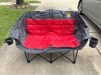 Buc-ee’s Doublewide Padded Sofa (folding)