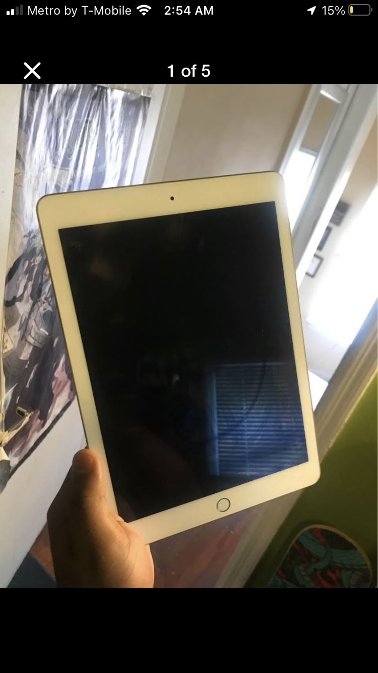Apple iPad Air 2 + Red PSP