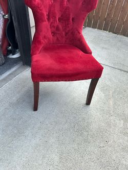Velvet Reading Chair