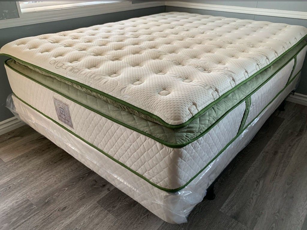 Full Organic Elite Superior Hybrid Cool Gel Memory Foam Pillow Top 14inch Mattress!!