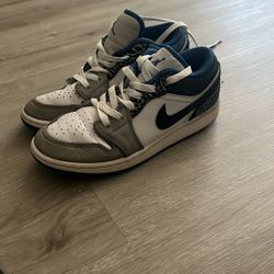 Jordan 2 Low Size 4.5