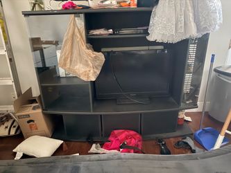 Tv stand