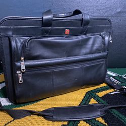 Swiss Gear Leather Laptop Premium Briefcase.  