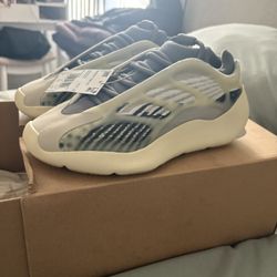 Yeezy 700