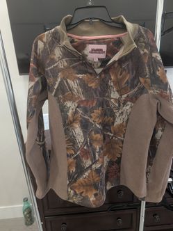 Zippered pullover