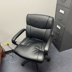 Office Chairs 