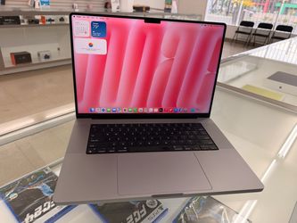 MacBook Pro M1 Pro 16gb ram 512gb ssd