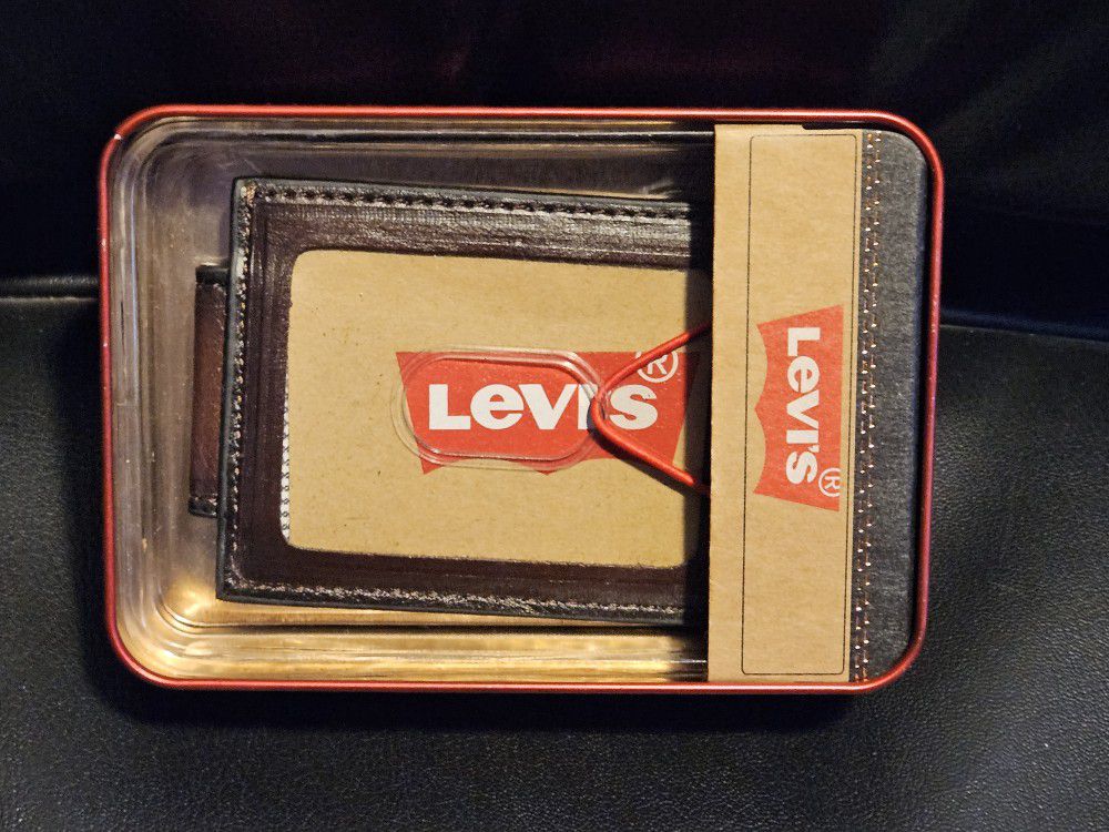 New Levi's magnetic wallet billfold clip money holder brown