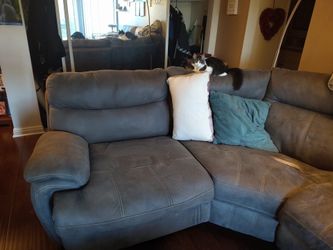 Sectional Recliner Couch