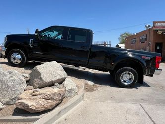 2017 Ford F350 Super Duty Crew Cab