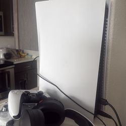 PS5 Disc Edition Bundle – 2 Controllers + Headset