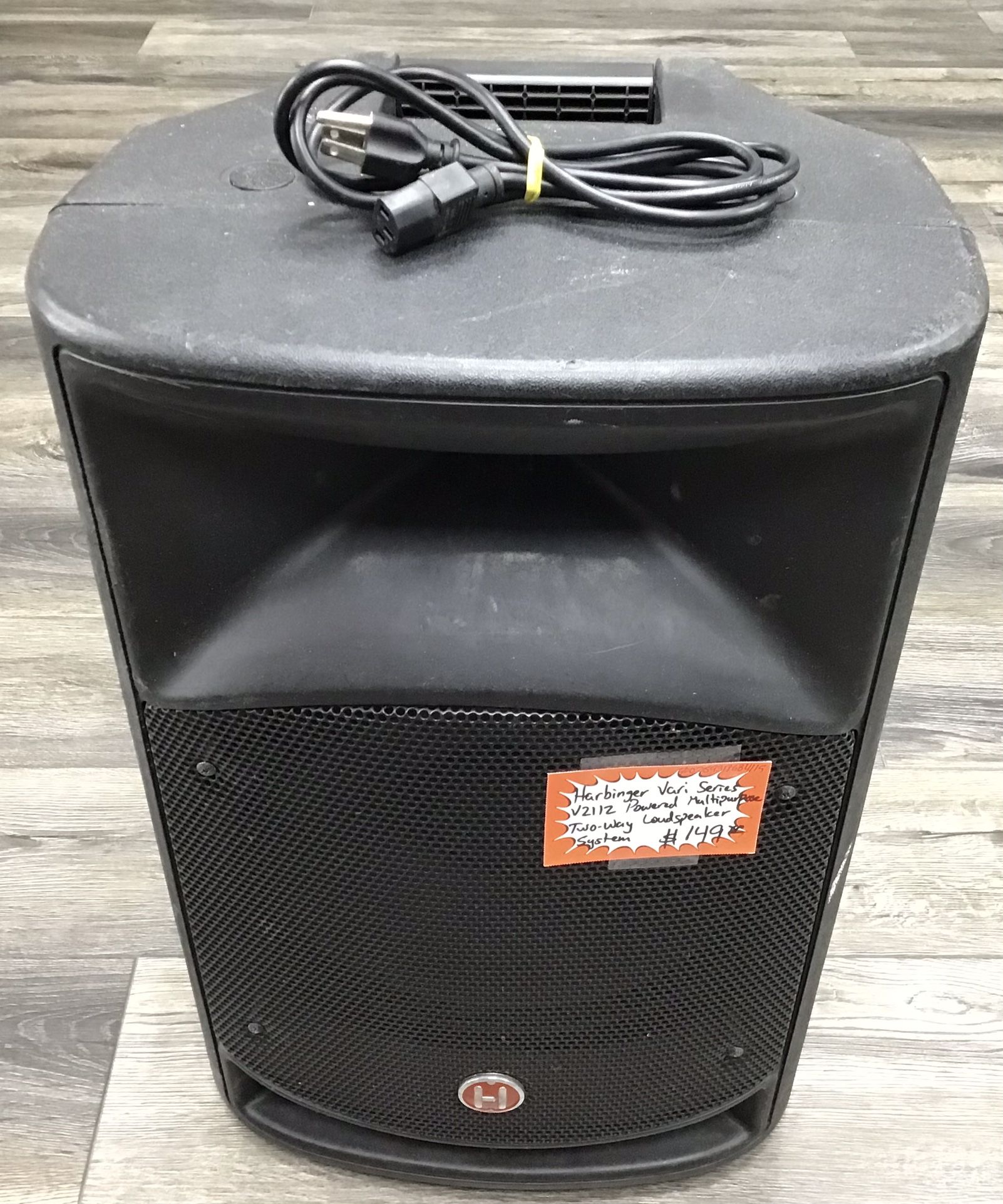 Harbinger Vari Series V2112 Powered Multipurpose Two-way Loudspeaker System