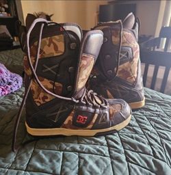 DC Snowboard Boots Size 13