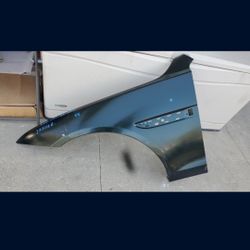 2016 - 2020 JAGUAR XF LEFT FENDER
DRIVER SIDE GENUINE USED OEM. X4