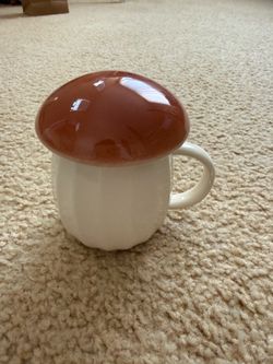 Mushroom cup
